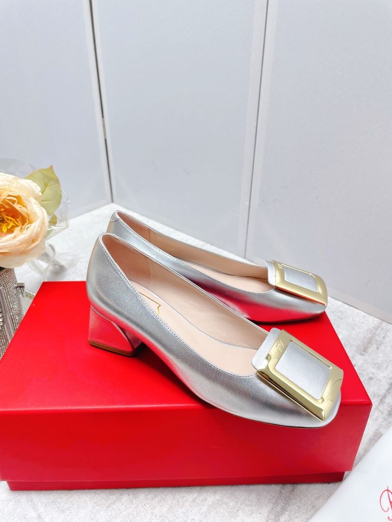 Roger Vivier flat shoes